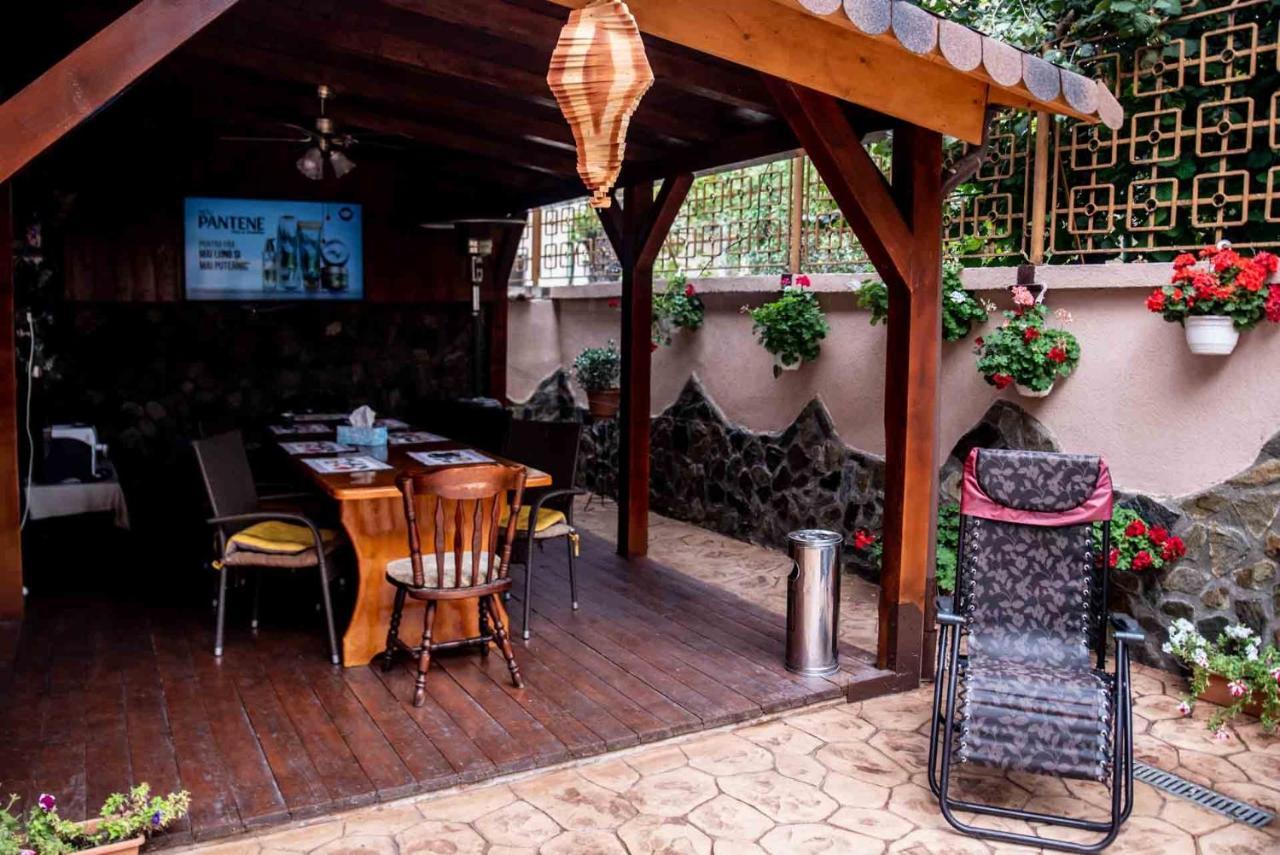 Casa Cattleya Hotell Târgu Jiu Eksteriør bilde